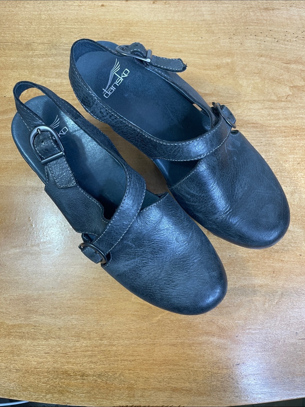 Dansko Black Leather Slingback Mary Jane Clogs. Size 40